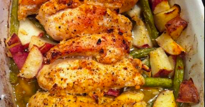 Garlic & Lemon Chicken with Green Beans & Red Potatoes – Delish Club