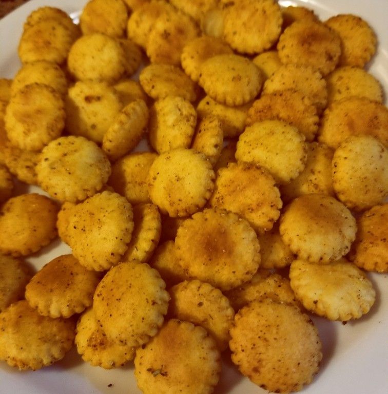 Old Bay Baked Oyster Crackers