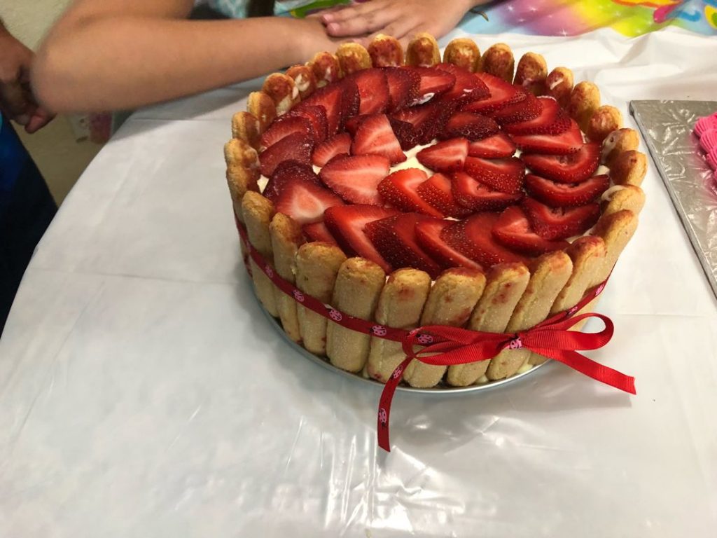 No-Bake Strawberry Tiramisu Cake